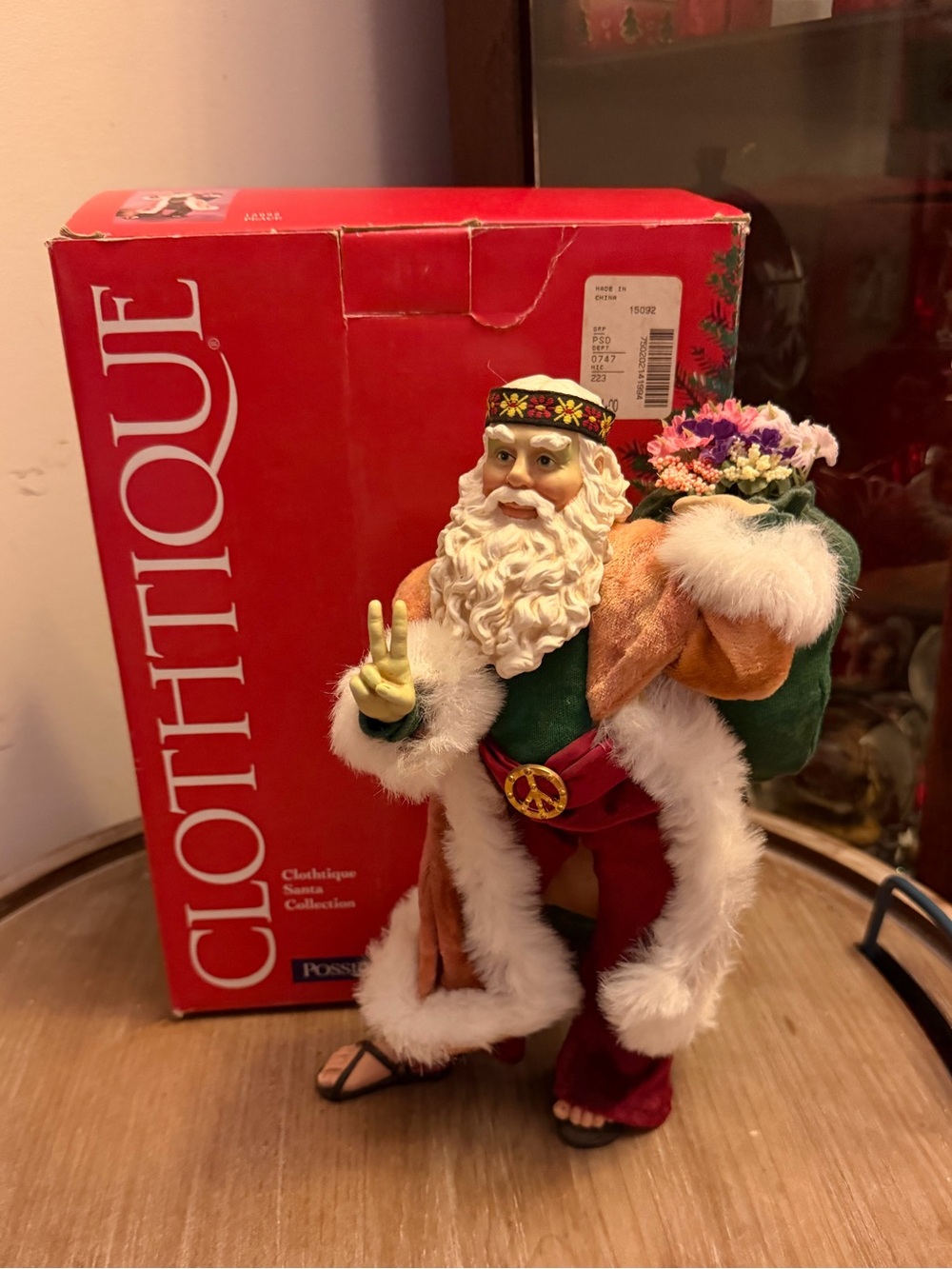 Clothtique Possible Dreams "Peace" Santa #15092